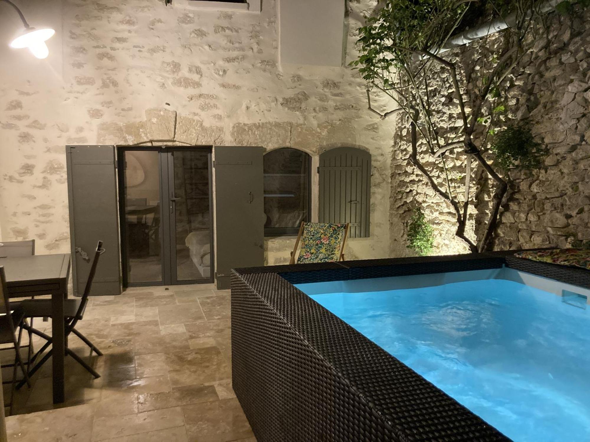 Villa La Grange De La Chevre D'Or à Lagnes Extérieur photo